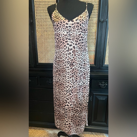 NA•KD | Cheetah Print Slip Dress - Picture 1 of 5